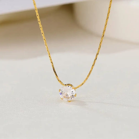 GOLD CHAIN WITH SOLITAIRE GEMSTONE