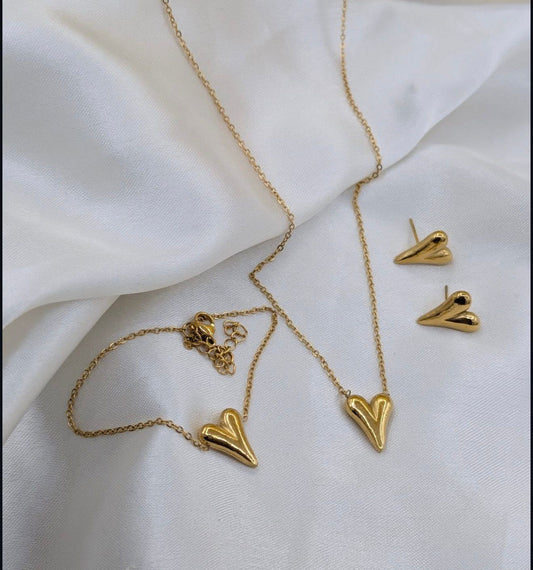 GOLD HEART JEWELRY SET | NECKLACE, BRACELET & EARRINGS